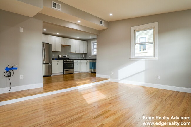 Photo - 15 Glenmont Rd