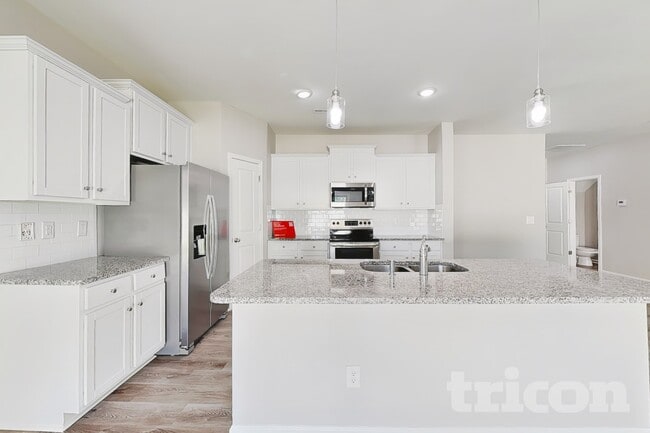Photo - 138 Spring Knoll Dr