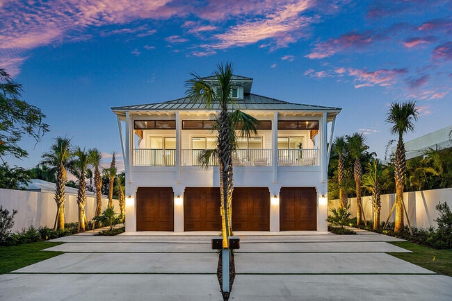 Building Photo - 909 Bond Way Rental