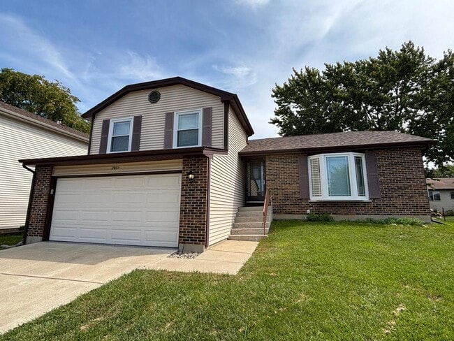 Building Photo - 2015 Williamsburg Dr Rental