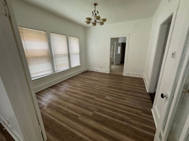 Photo - 2 Bedroom Rental with garage in NW Ardmore