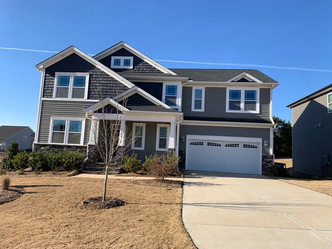 Photo - Room in House on Gunderson Ln