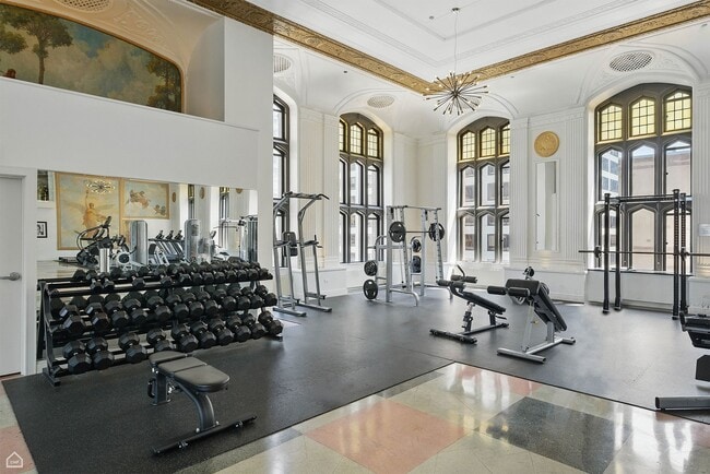 Randolph Tower City Apartments