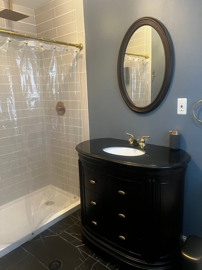 Photo - 18 Harmony School Rd Unit 1