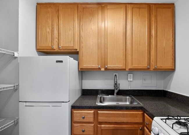 Photo - 801 N Pitt St