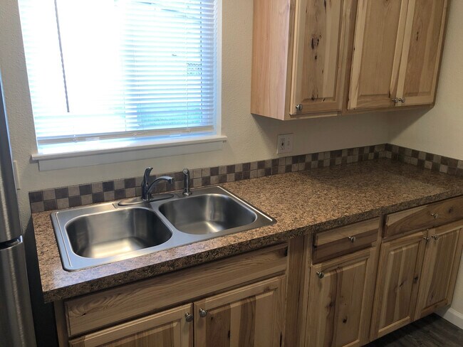 Photo - 4508 Stover St Unit 2