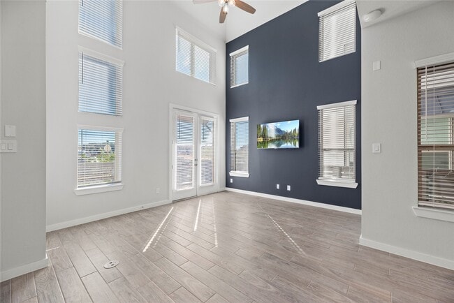 Photo - 16647 Bristol Steel Ln