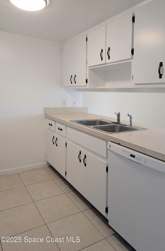 Photo - 121 San Juan Cir