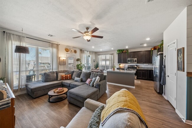 Photo - 11947 Sunshine Park Dr N