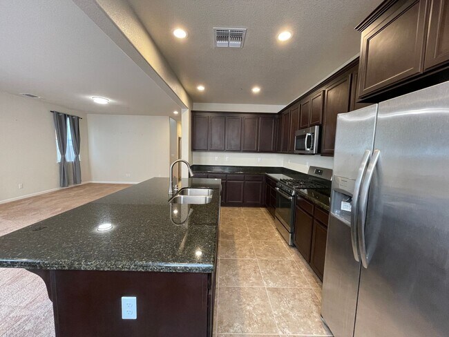 Photo - 3845 Lookout Dr