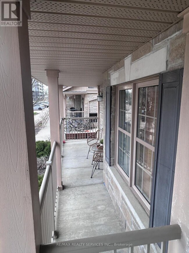 Photo - 1460 Highland Rd W Unit 5E