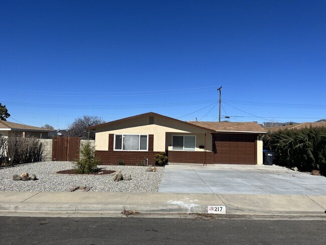 Downtown Tehachapi!! - Downtown Tehachapi!! House