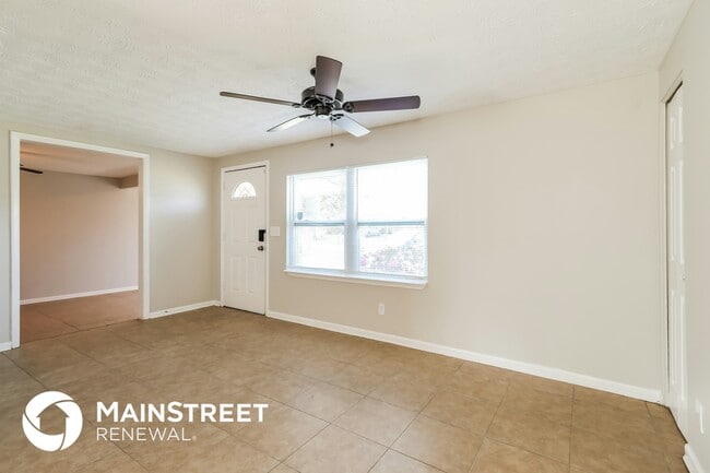 Photo - 8360 Red Holly Ln