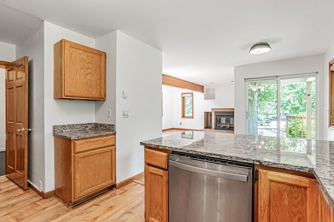 Photo - 3BD, 2.5BA Boulder Townhome with 2 Parking Spots