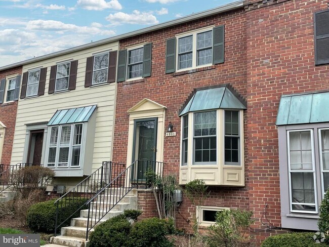 Building Photo - 4950 Bradley Blvd Rental