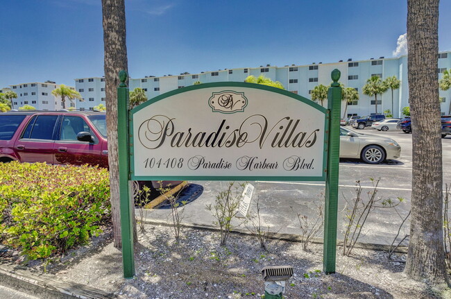 Building Photo - 108 Paradise Harbour Blvd Unit Paradise Villas
