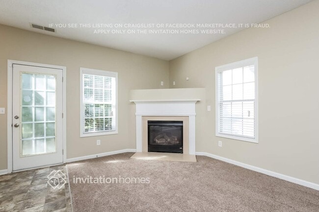 Photo - 117 Omega Ct