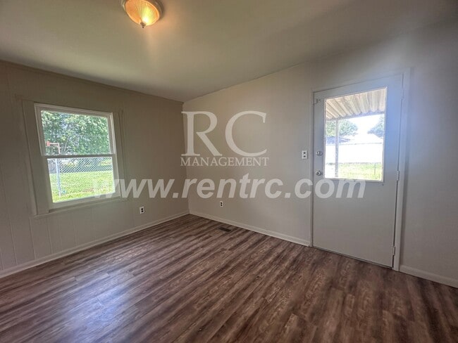 Photo - 1213 Giddings-