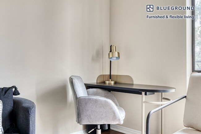 Photo - 5416 Fair Ave Unidad FL2-ID584