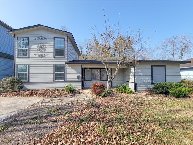 Photo - 5536 Aspen St