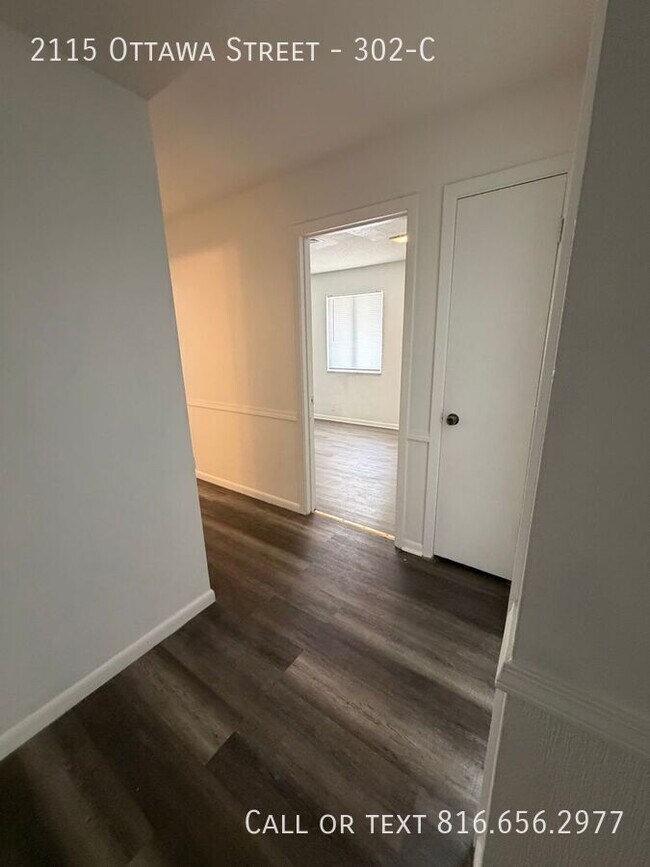 Photo - 2115 Ottawa St Unit 302-C