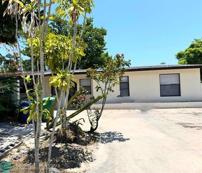 Building Photo - 1180 NW 44th Terrace Rental