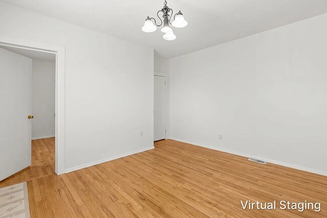Photo - 5422 S 23rd St Unit 5422 S 23rd 1/2