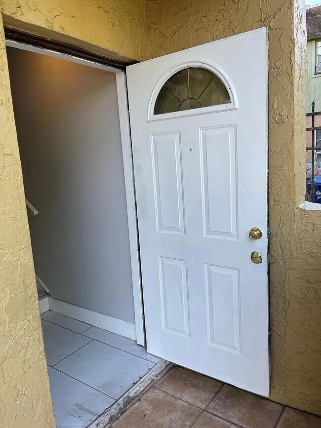 Photo - 5844 Blueberry Ct