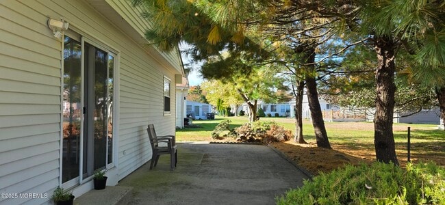 Photo - 90 Rodhos St