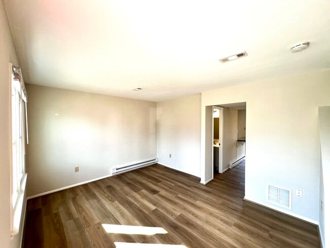 Photo - 167 Stonegate Dr