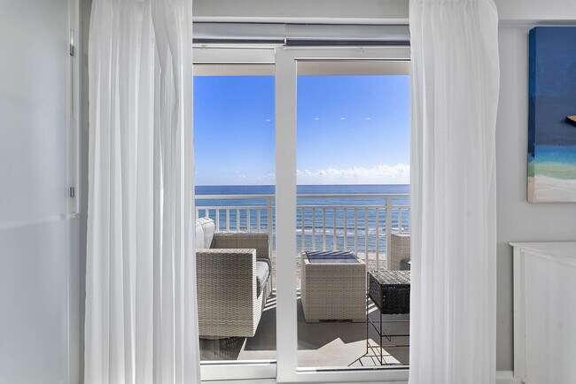 Photo - 4505 S Ocean Blvd Unidad 307