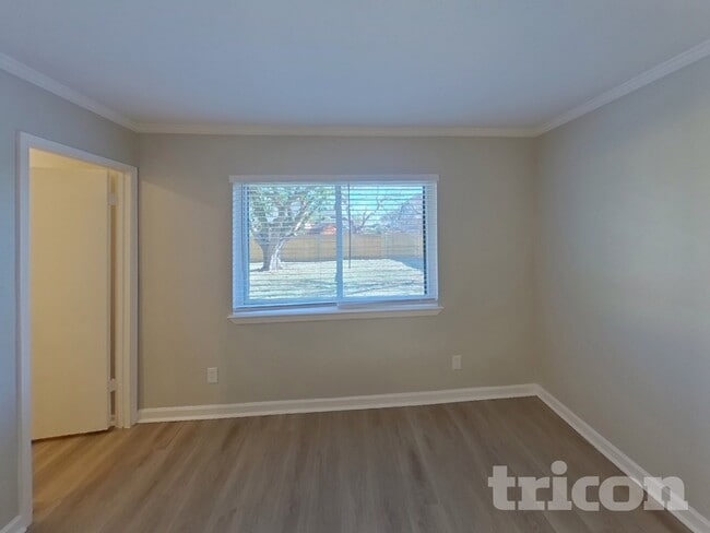 Photo - 413 S Willow St