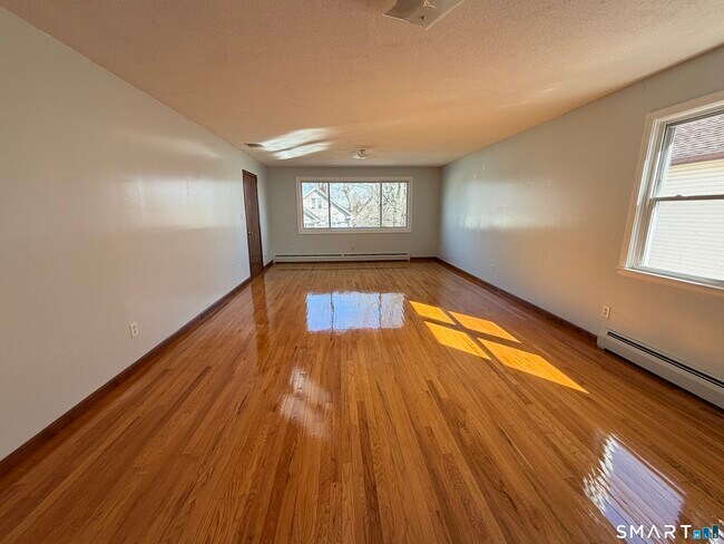 Photo - 63-65 Newbury St