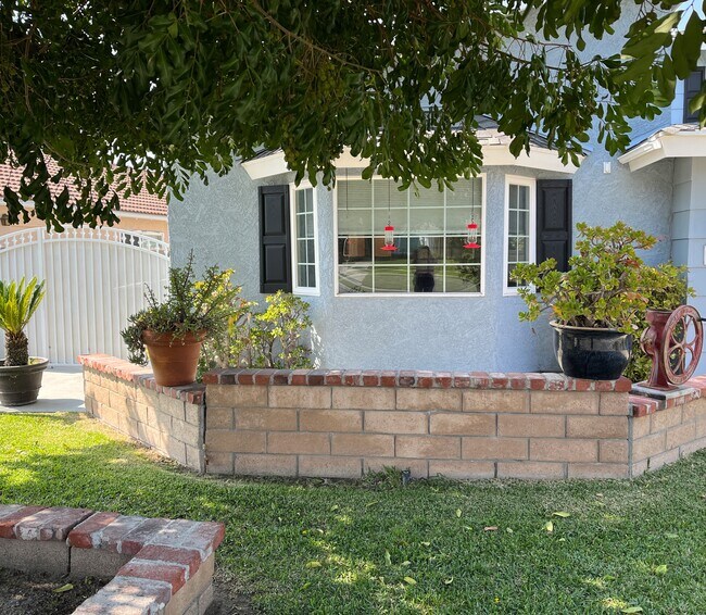 Front - 7573 E Camino Tampico Unit Attached Suite