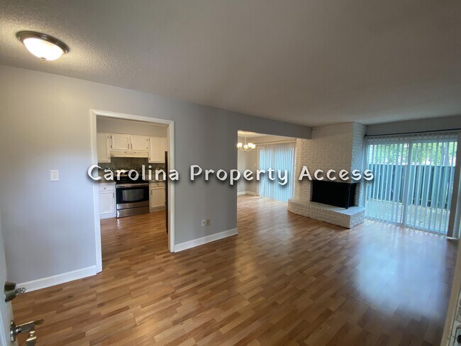 Photo - 4803 Walenda Dr