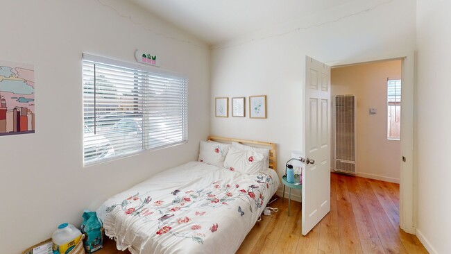 Photo - 6271 Mary Ln Dr