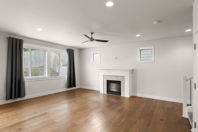 Photo - Beautiful 4 Bedroom, 2.5 Bath Home for Rent in Annand Heights, Tigard, OR
