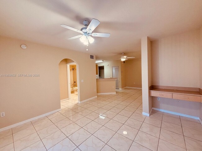 Photo - 204 Belmont Ln Unit 204