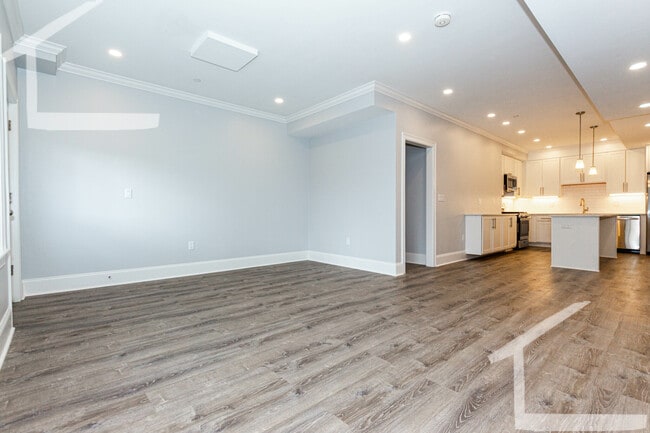 Photo - 120 Kenrick St