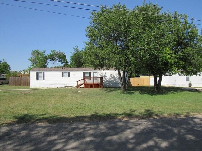 Photo - 2007 Sumac Ln