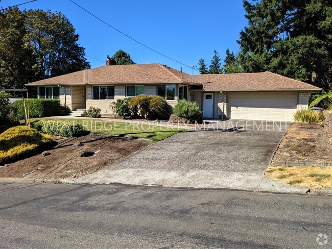 Building Photo - 4625 SW Pendleton St Rental