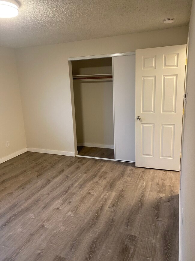 Photo - 625 NW Fenton St Unit 625