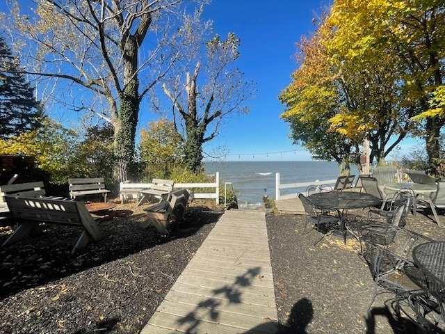 Photo - Single family home with access to Lake Eerie!