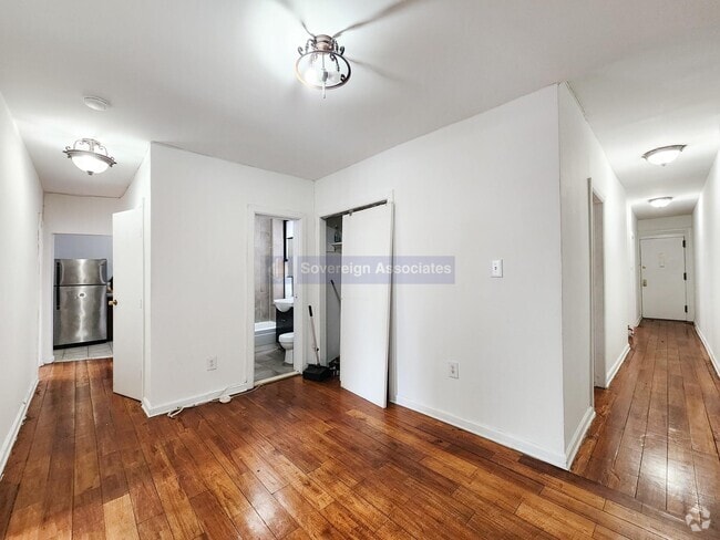 Building Photo - 3620 Broadway Rental