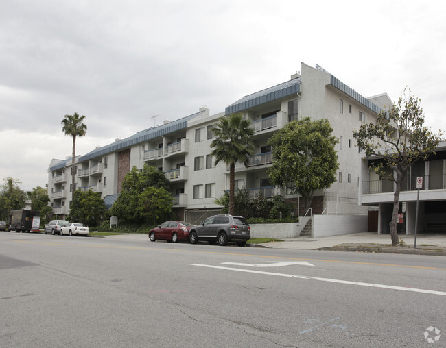 Building Photo - Moorpark Terrace Apartments