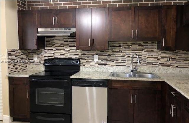 Photo - 4943 NW 82nd Ave