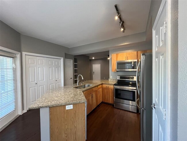 Photo - 2320 Gracy Farms Ln Unit 711