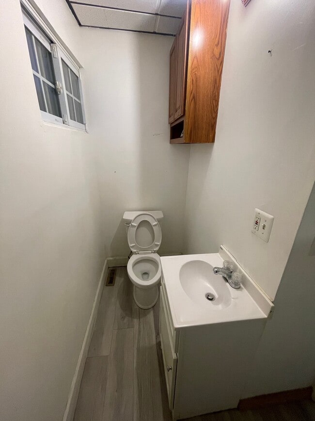 742 Jay St Unit 3