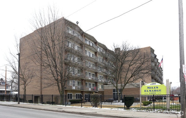 Miles Elmarge - Miles Elmarge Apartments
