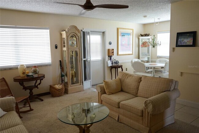 Photo - 201 Kings Blvd Unit 20